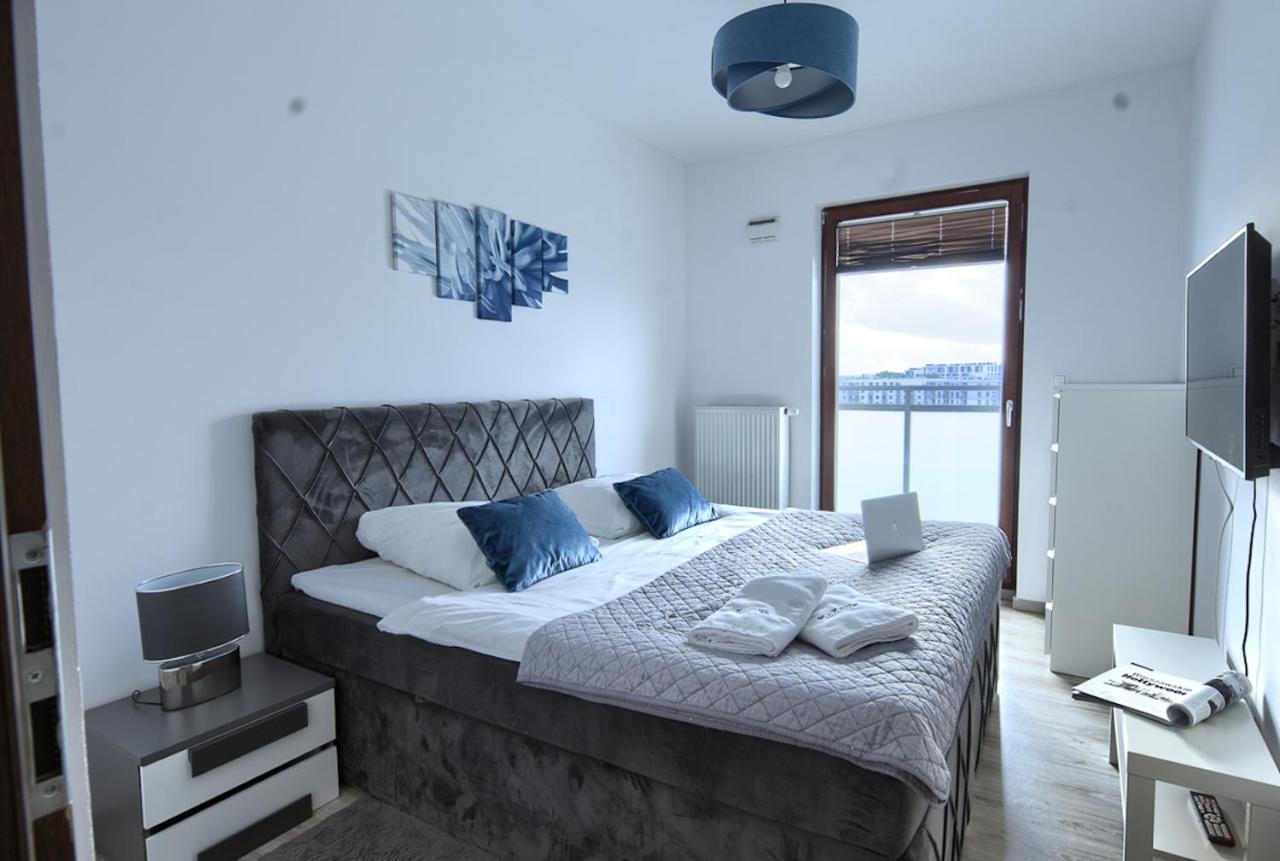 Wola Luxury Stay Varsavia Esterno foto